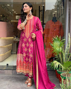 PAKISTANI RESHMI SUIT SET Vibrant Fuchsia Zari Print Sui