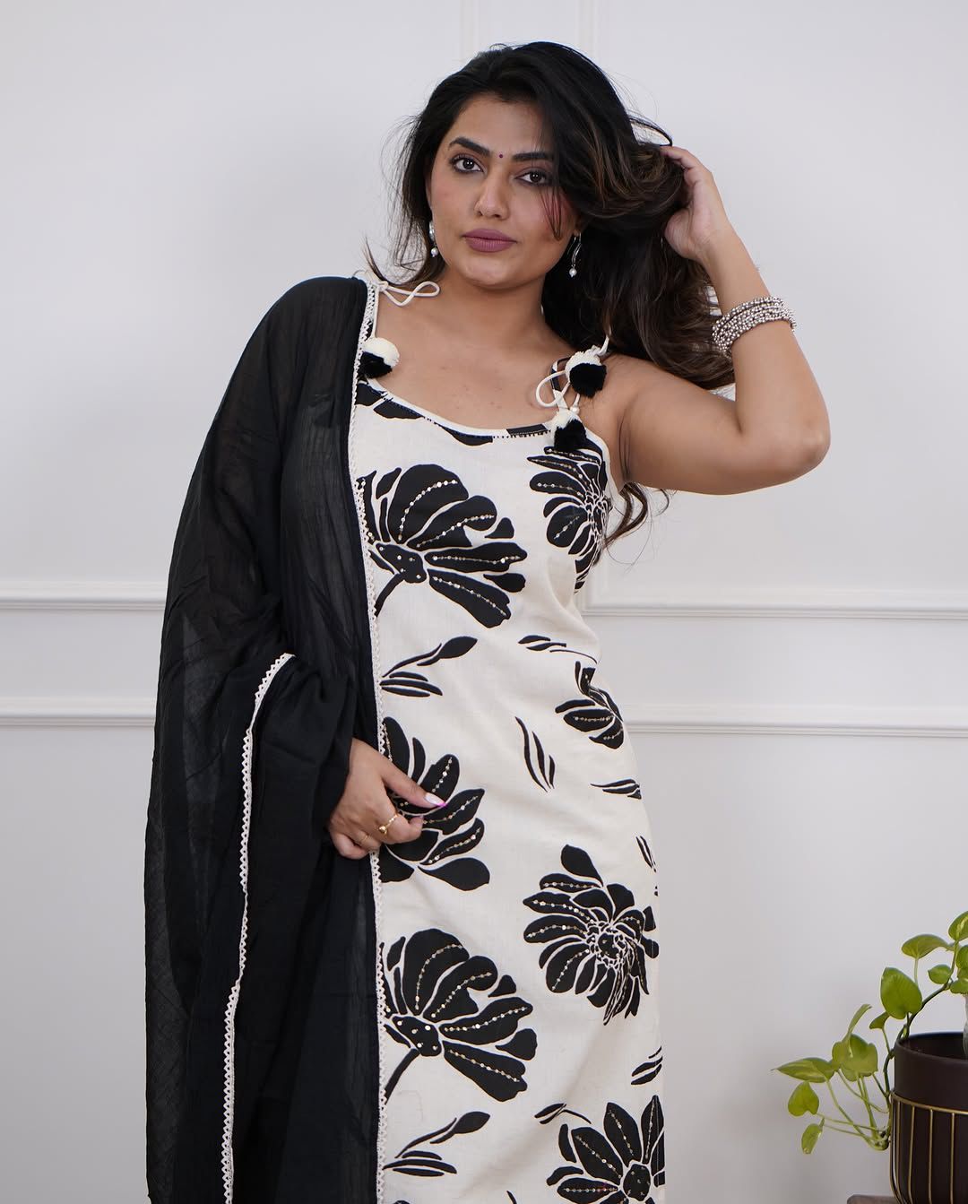 Bold Blossom Black / White & Pink  Suit